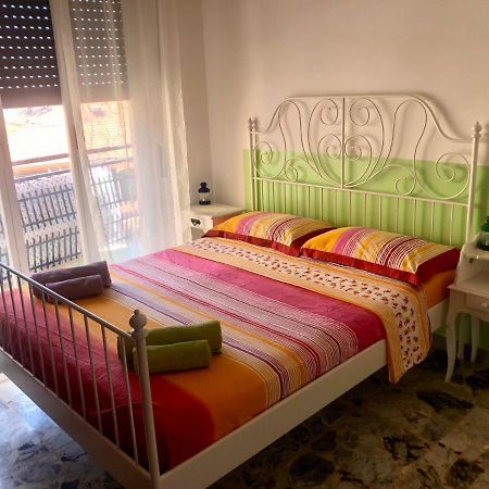 Peaceful Apartment 1 Minute Walk To The Beach Ventimiglia Exterior photo