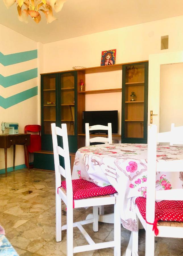 Peaceful Apartment 1 Minute Walk To The Beach Ventimiglia Exterior photo